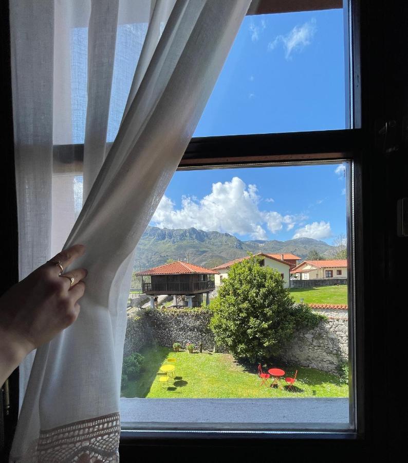 Hotel Rural El Texeu Parres de Llanes Exterior photo