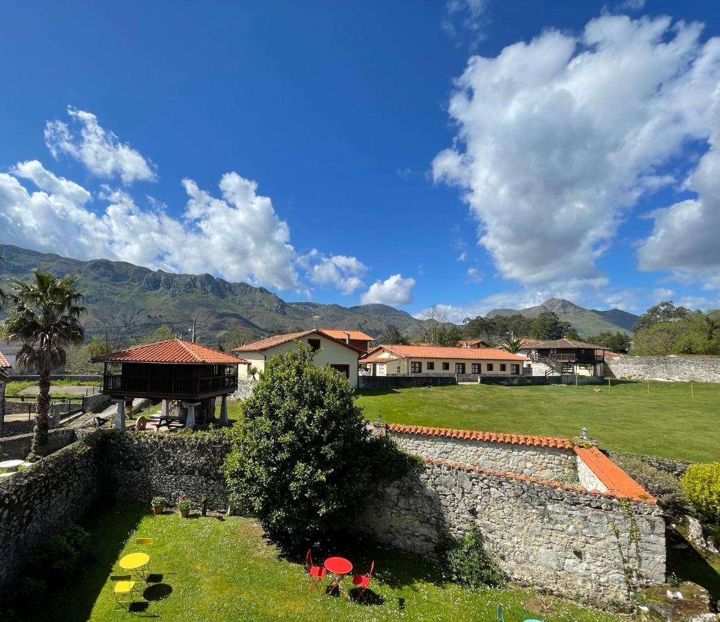 Hotel Rural El Texeu Parres de Llanes Exterior photo