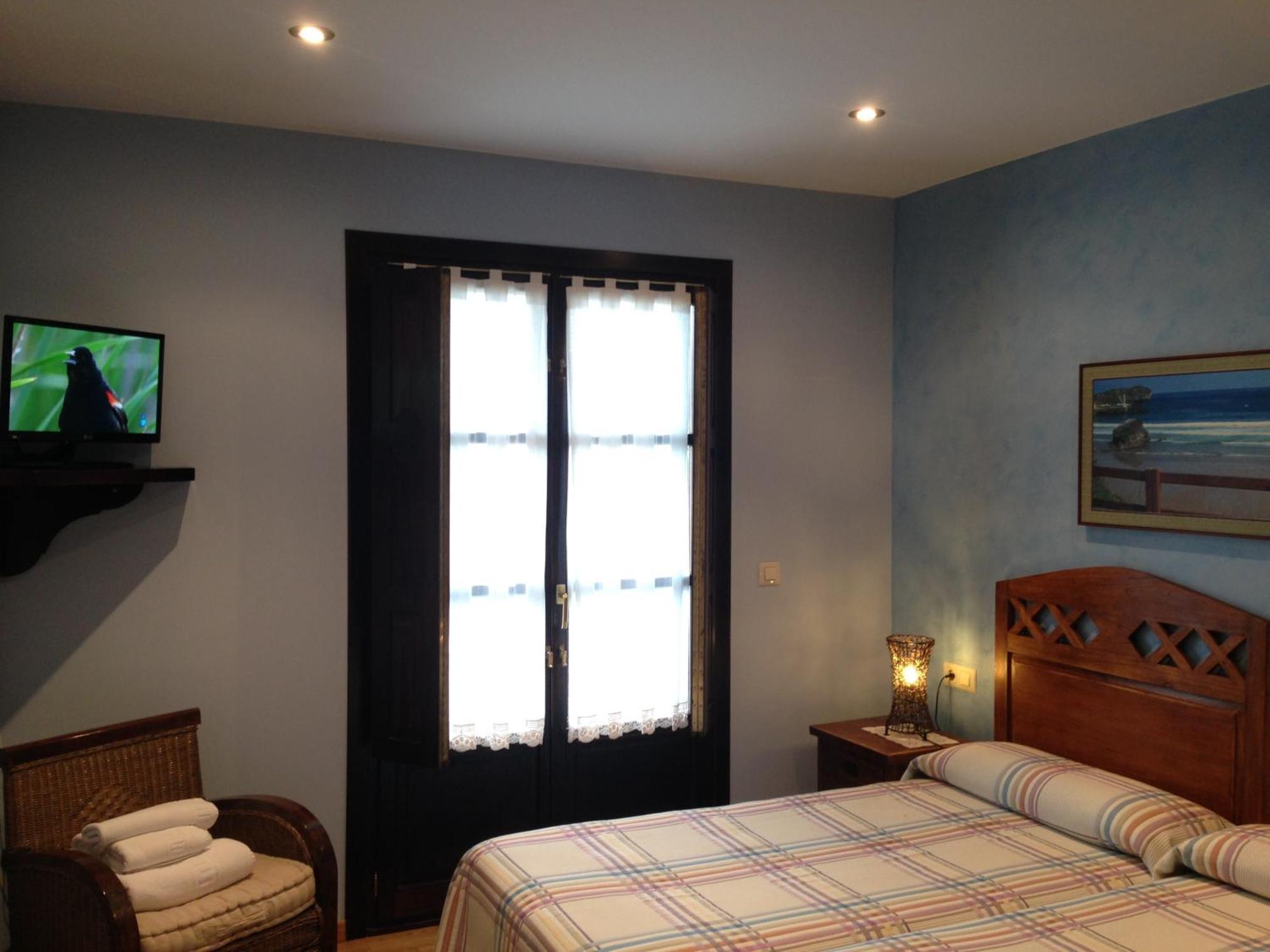 Hotel Rural El Texeu Parres de Llanes Room photo