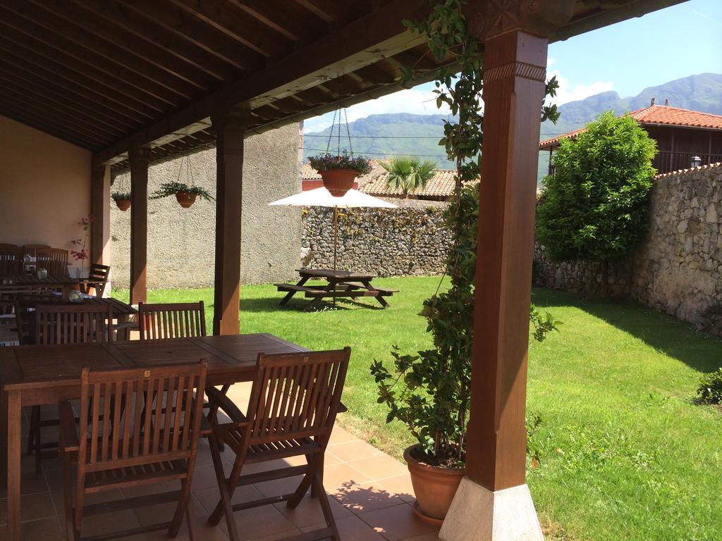 Hotel Rural El Texeu Parres de Llanes Exterior photo